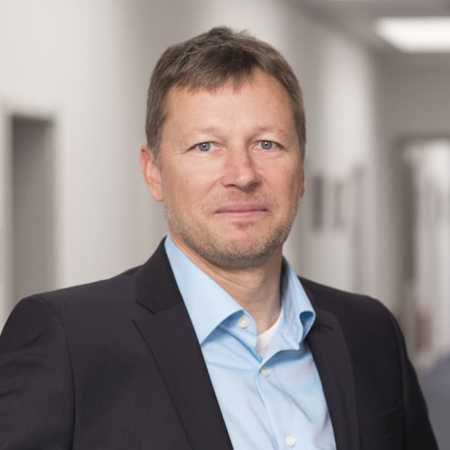 Stefan Weber